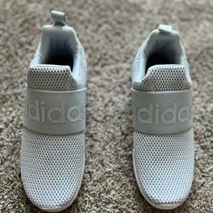 Brand new size 3 girls Adidas tennis shoes